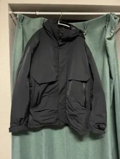 UNIQLO +J ハイブリッドダウンオーバーサイズパーカー