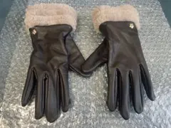 マリークワント ダークブラウン フェイクレザー手袋 ファー付き