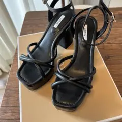 REZOY R&E ナローストラップユニットソールサンダル