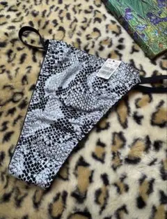 Item thumbnail for item dfa7d976-f056-464d-8bbc-616ba204a191