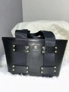 Item thumbnail for item 500c6789-78d1-4b5d-b119-4d30a09d2f56