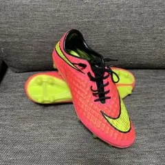 Item thumbnail for item 98e7baff-0398-418f-b0e3-ba7c4718f7ca