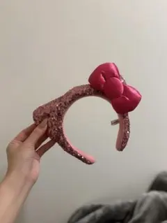 キティちゃん風スパンコールカチューシャ