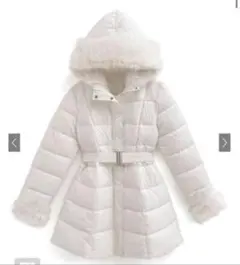 白色のファーダウンコートです‎♡