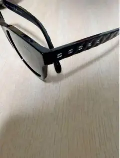 Chanel ブラック サングラス スクエア