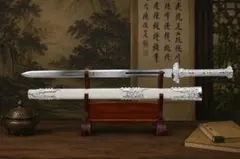 【伝説再現】軒轅剣 全長108cm 一体合金柄 実木包皮鞘 模造刀 伝説再現】軒轅剣 全長108cm 一体合金柄 実木包皮鞘 模造刀 - メルカリ