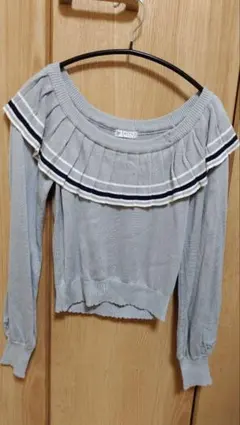 axes femme オフショル風ニット グレー 長袖