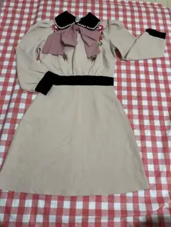 ベージュ 長袖 ワンピース リボン付き