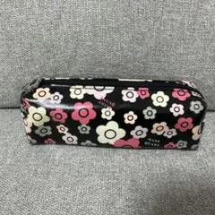 マリークワント　ペンケース