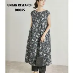 URBAN RESEARCH DOORS ノースリーブ ワンピース M 美品のサムネイル