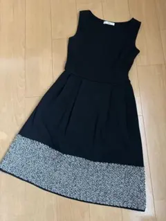 Reneルネのニットワンピース美品のサムネイル