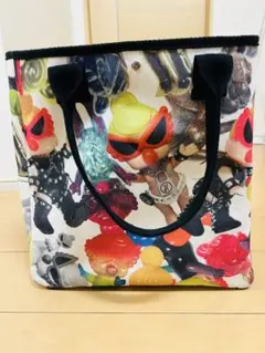 Item thumbnail for item 34256b60-50d6-4ef8-aec0-c15dea84060a