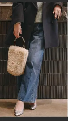 Item thumbnail for item 76f948ef-6786-4f25-b6e8-068e1c715403