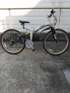 BearUSA折り畳み自転車Shimano製18段変速ギア搭載26インチ中古のサムネイル