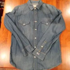 さらに値下げ！新品未使用！URBAN RESEARCH デニムシャツ