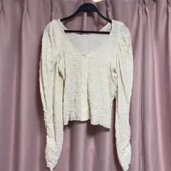 Chico アイボリー パフスリーブ　長袖ブラウス　 F