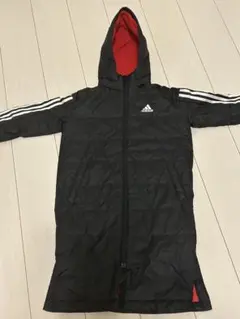 adidas フード付きコート ベンチコート　ブラック/白ライン　内側レッド