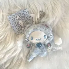 正規品 サンリオ　ギャルネコ　シナモンロール　マスコットホルダー 匿名配送