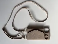 ベージュ 合成皮革 iPhoneXR・11用ケース ストラップ付き