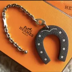 HERMES チャーム パドック・ボット 新品未使用 - メルカリ