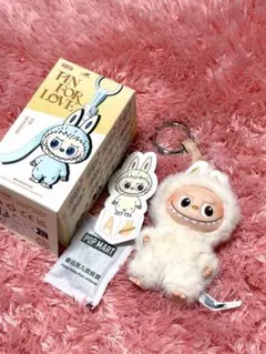 POP MART正規品 ラブブ PIN FOR LOVE A
