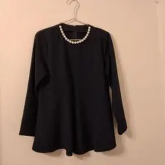 urs パール付ヘムライントップス　ネイビー