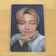 ATEEZ ユニバ 特典 トレカ ホンジュン