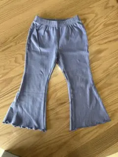 yonkon フレアパンツ Mサイズ