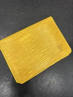 イエロー エピレザー パスケース　ルイヴィトン　廃盤　美品　定期入れ