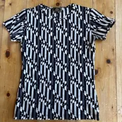 FENDI Tシャツ 42 ブラック　グレー　ホワイトのサムネイル