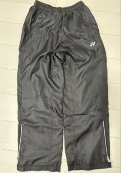 YONEX黒のウォームアップパンツ HEAT CAPSUULE