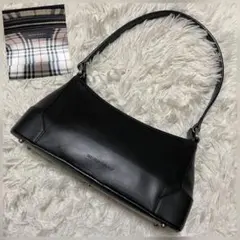 Item thumbnail for item 22777081-2c01-40c7-a46c-f7a6deeb4e33