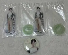 SEVENTEEN バーノン　アクリルスタンド 缶バッジ