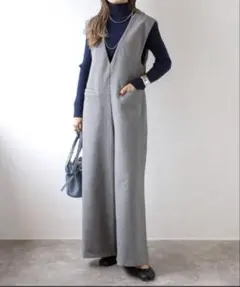 ボンジュールサガン ウールタッチVネックオールインワン グレー