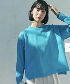 UNFILO シアーフォルムニット クルーネック ブルー　Mサイズ　26SSのサムネイル
