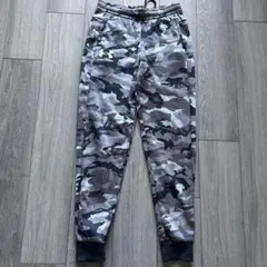 Under Armour 迷彩柄 長ズボン YXL