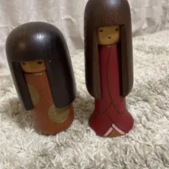 う*さ様 木製こけし風人形 赤と茶色 2体セット 三作こけし