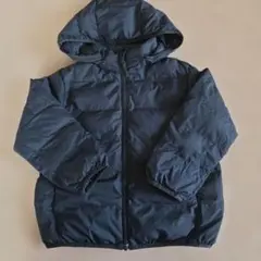 UNIQLOキッズ　ネイビー フード付きダウンコート