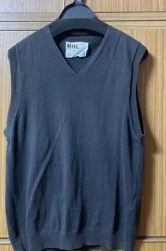 MHL. ダークグレー Vネックニットベスト Mサイズ