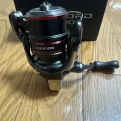 20VANFORD C2000S スピニングリールのサムネイル