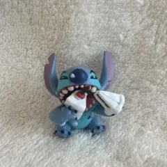 ケーキを食べるスティッチ もぐもぐFig.