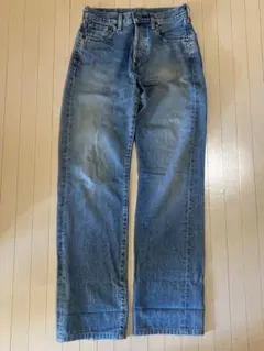 Levi’s ライトブルー ストレートデニム
