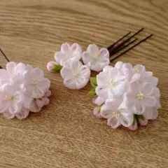 213. つまみ細工髪飾り 「桜」 淡いピンク＊ 2way金具1ヶ・Uピン3本