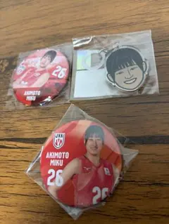 秋本美空選手　バレーボール日本代表　缶バッジ、アクリルマーカー