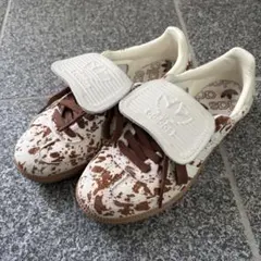 Item thumbnail for item 49c14d7a-982f-48e0-b576-806d003cf153