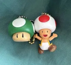 スーパーマリオ　1UPキノコ＆キノピオ　キーホルダー