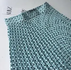 Zara 新品未使用　プリーツスカート