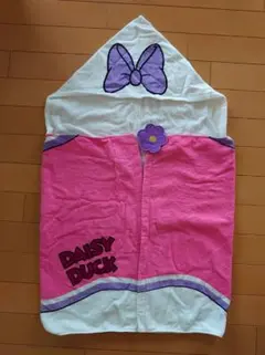 Daisy Duck フード付きタオル ピンク ディズニー