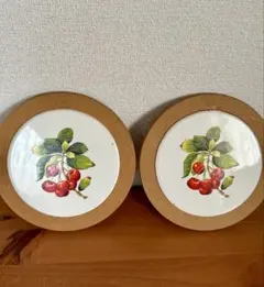 陶器の壁掛　2枚セット　チェリー　さくらんぼ
