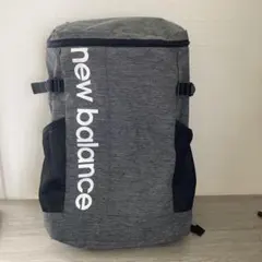 new balance グレー バックパック